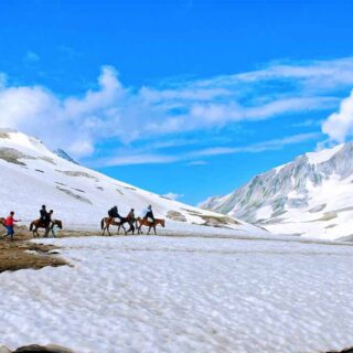 Magnificent Kashmir 6 Days 5 Nights