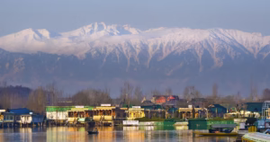 384e10f39ebc6fab9b991467541ce8ed-dal-lake